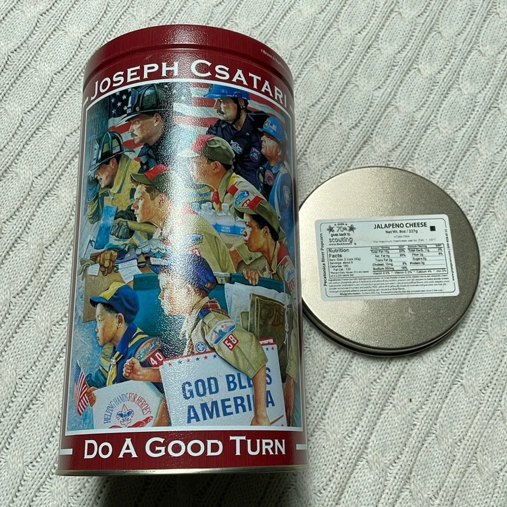 Boy Scouts Popcorn tin with lid. Joseph Csatari God Bless America Do a Good Turn